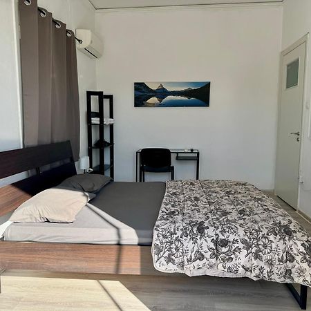 אפרטהוטל ארטמידה Starfish Seaside Studio מראה חיצוני תמונה